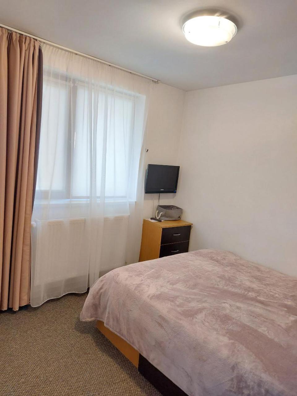 Vila Foc Alb Apartamente-Buşteni Dış mekan fotoğraf