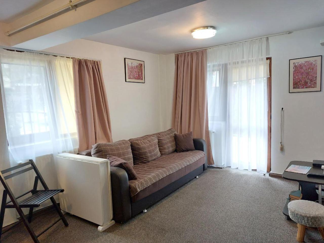 Vila Foc Alb Apartamente-Buşteni Dış mekan fotoğraf